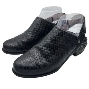 Ariat Women’s Black Leather Slip-On Shoes - Size 6.5